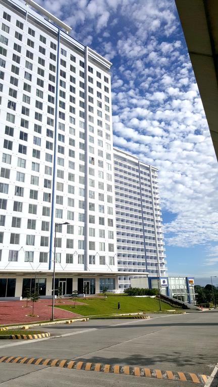 Suite 16 Tagaytay City Exterior photo